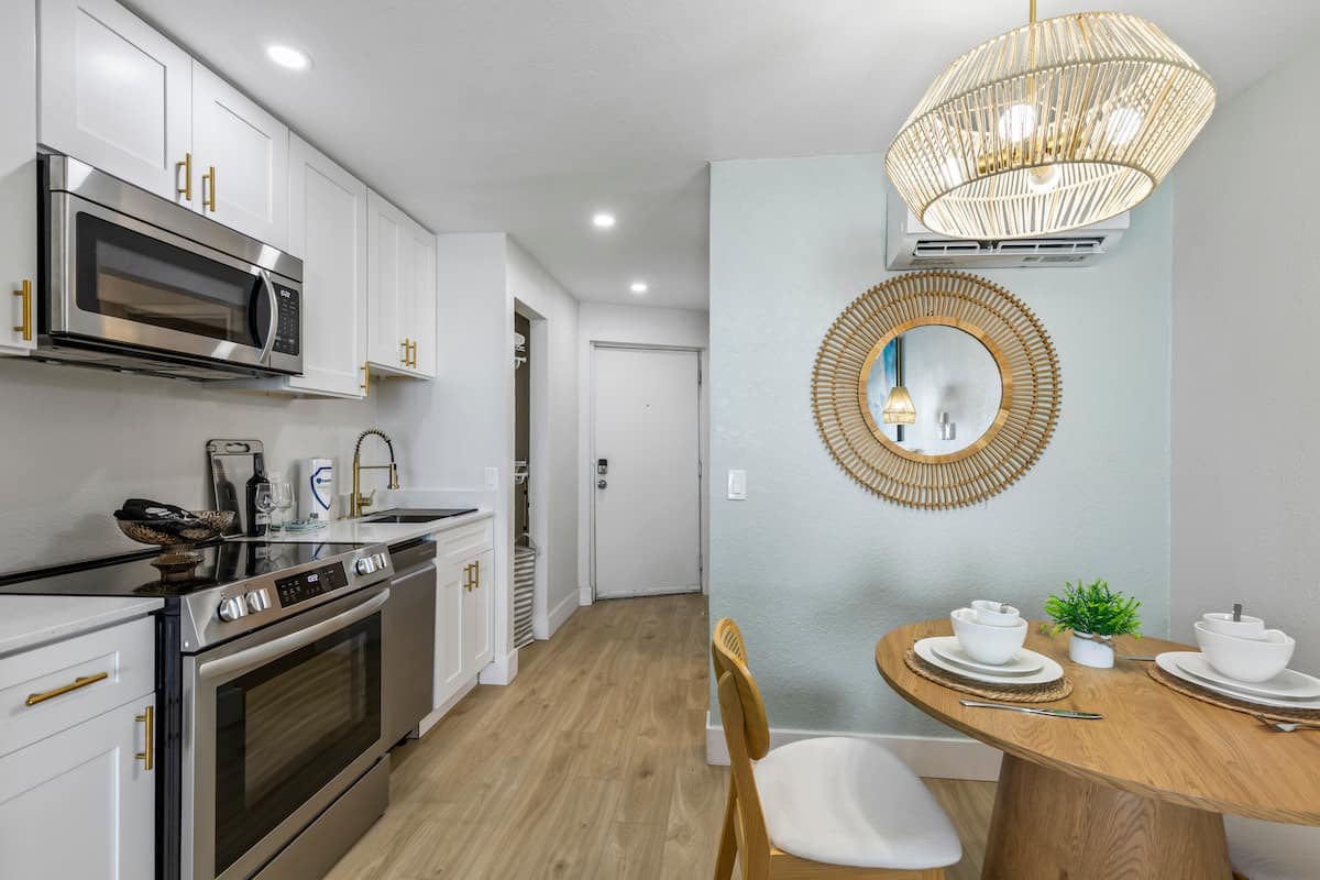 Modern compact kitchen with dining nook